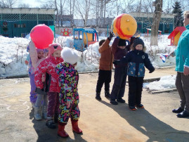 Весёлые старты Весёлые старты.
